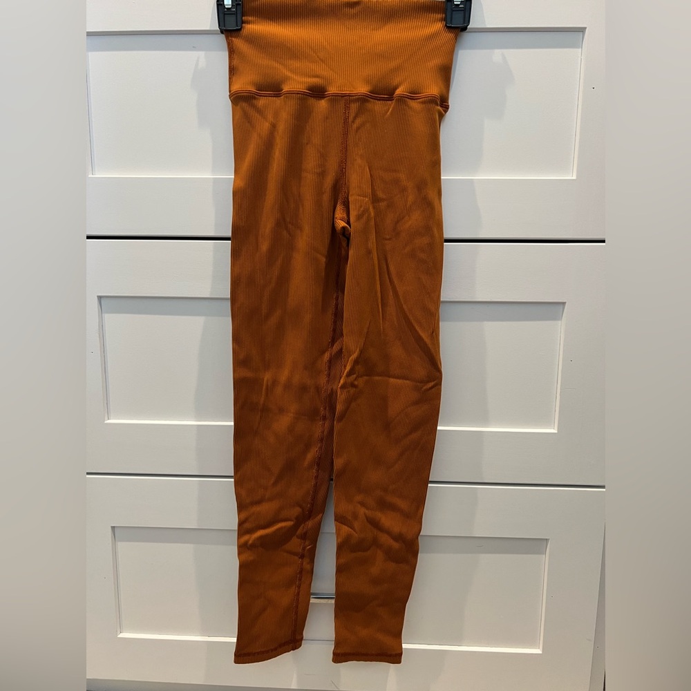 Offline leggings size small used